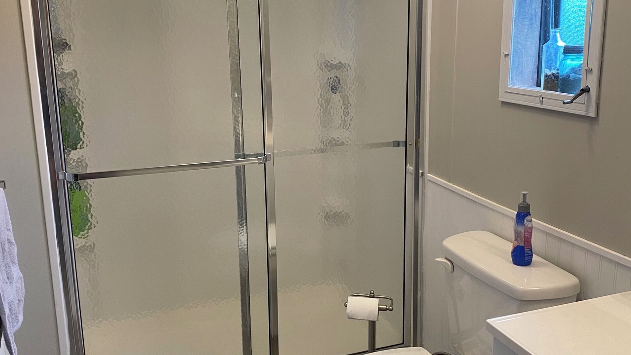 Photo of Bathroom in Port Clinton