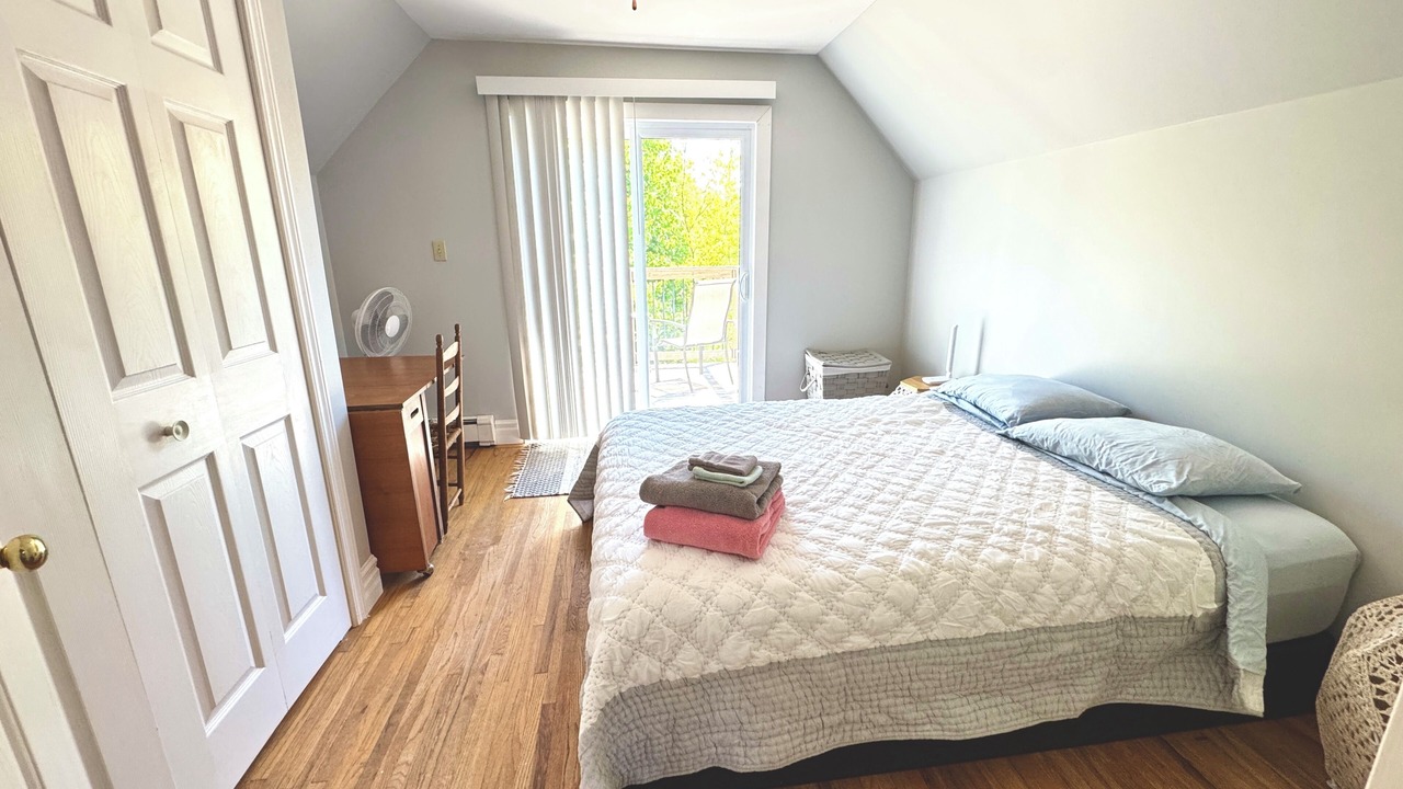 Photo of Bedroom in Brackley Beach