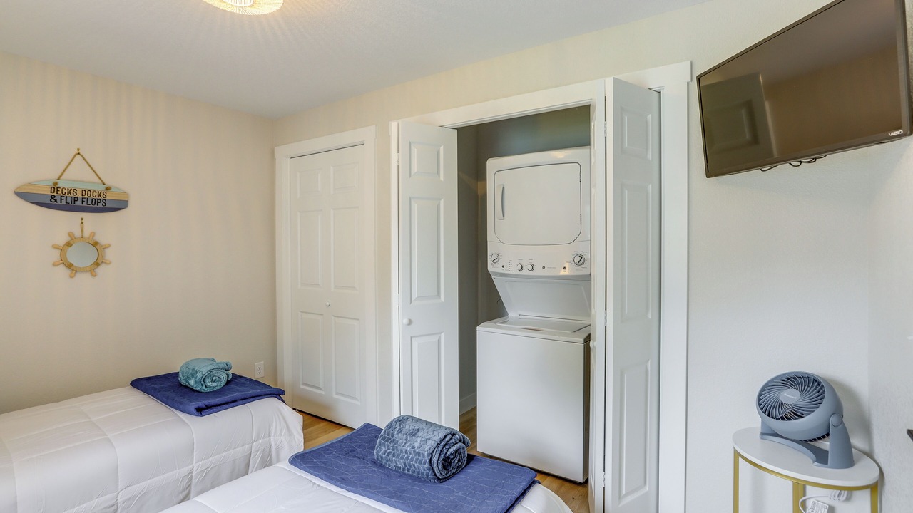 Photo of Bedroom in Port Clinton
