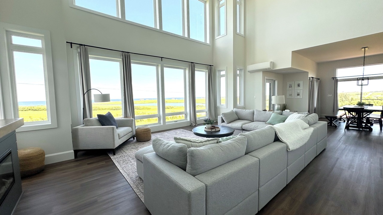 Photo of Livingroom in French River