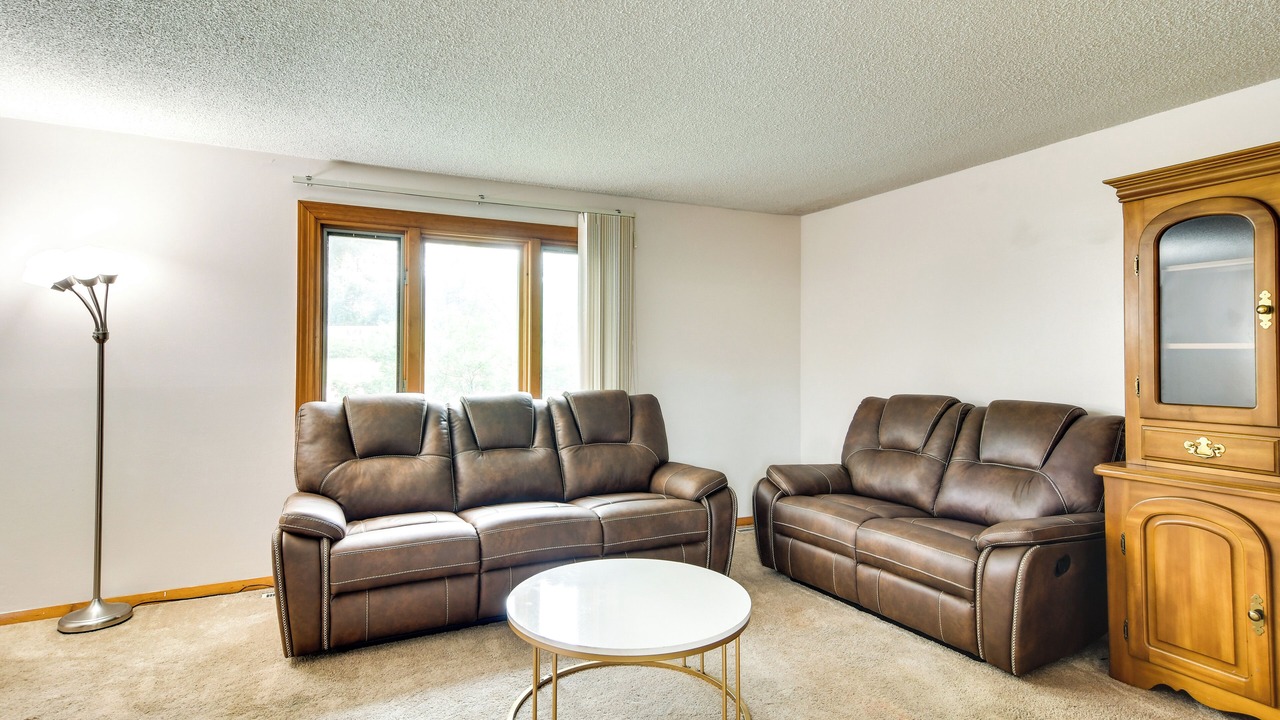Photo of Livingroom in Depew