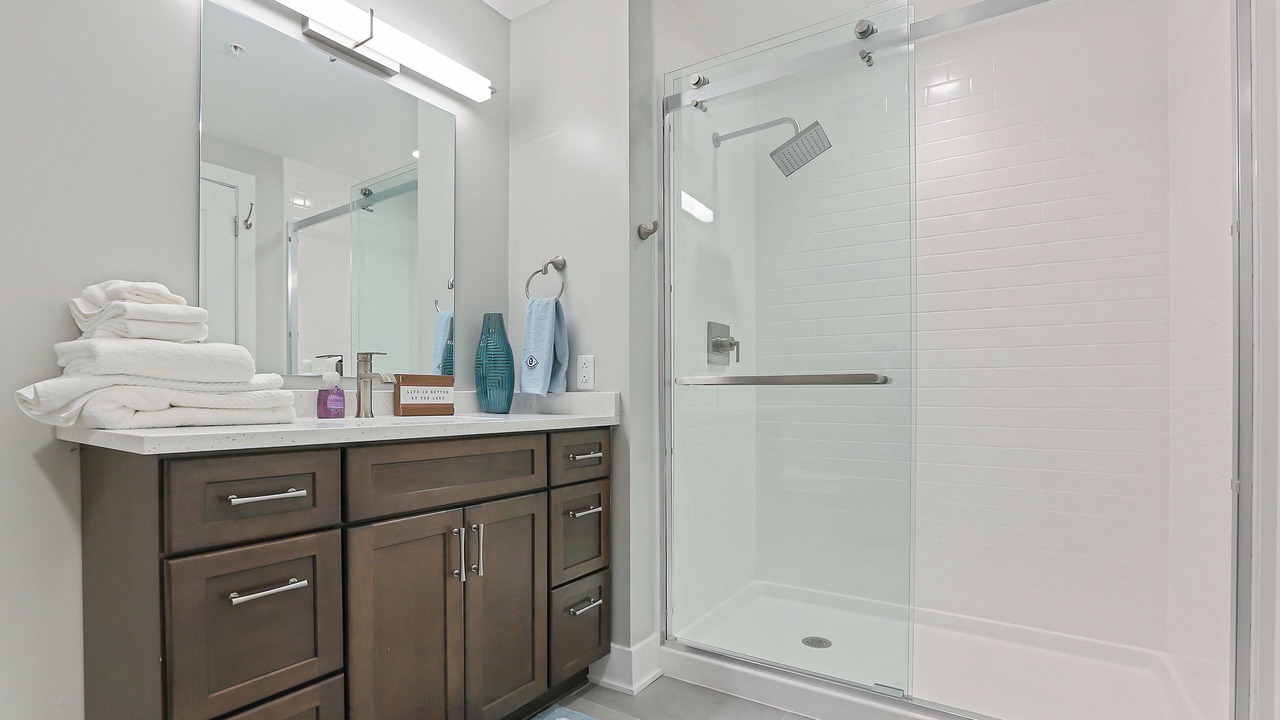 Photo of Bathroom in Holcomb