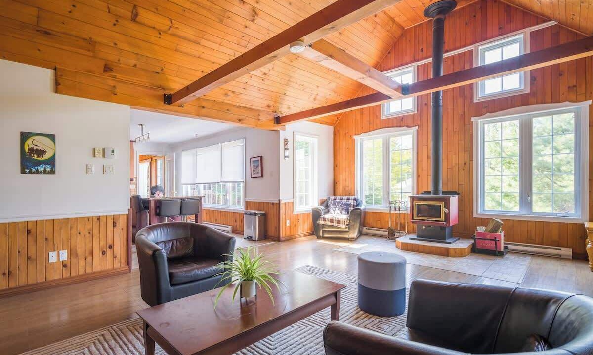 Photo of Bedroom in St-Adolphe-d'Howard