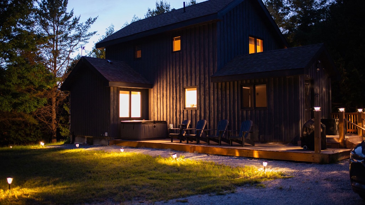 Photo of Outdoor in Silver Water