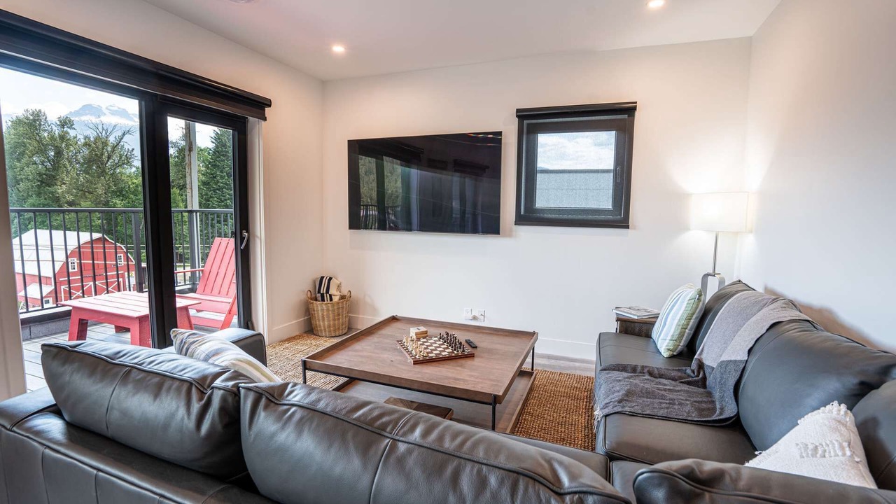 Photo of Livingroom in Revelstoke