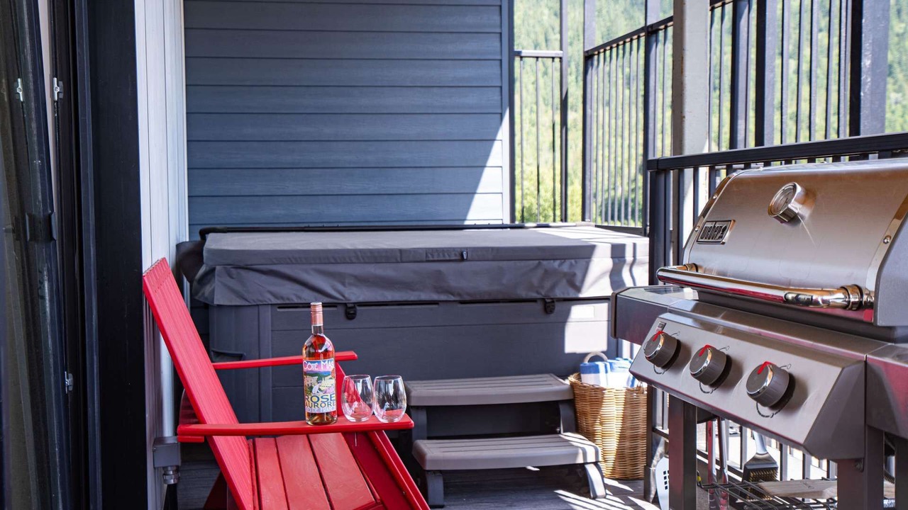 Photo of Patio Balcony in Revelstoke