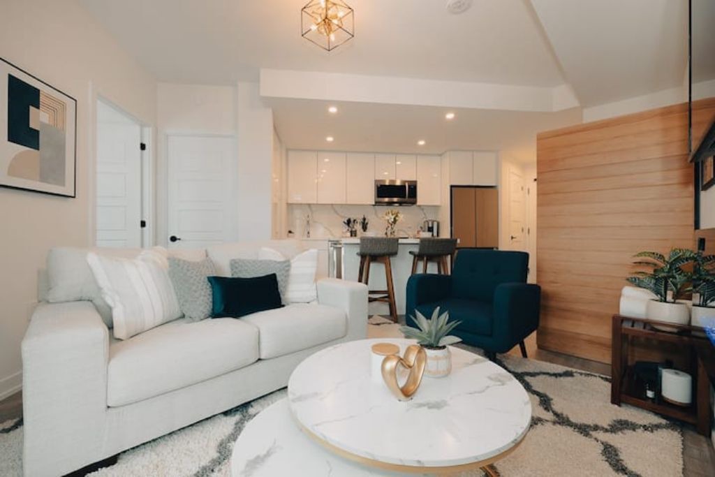 Photo of Livingroom in Innisfil