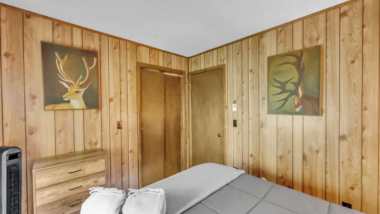 Photo of Bedroom in Ellicottville