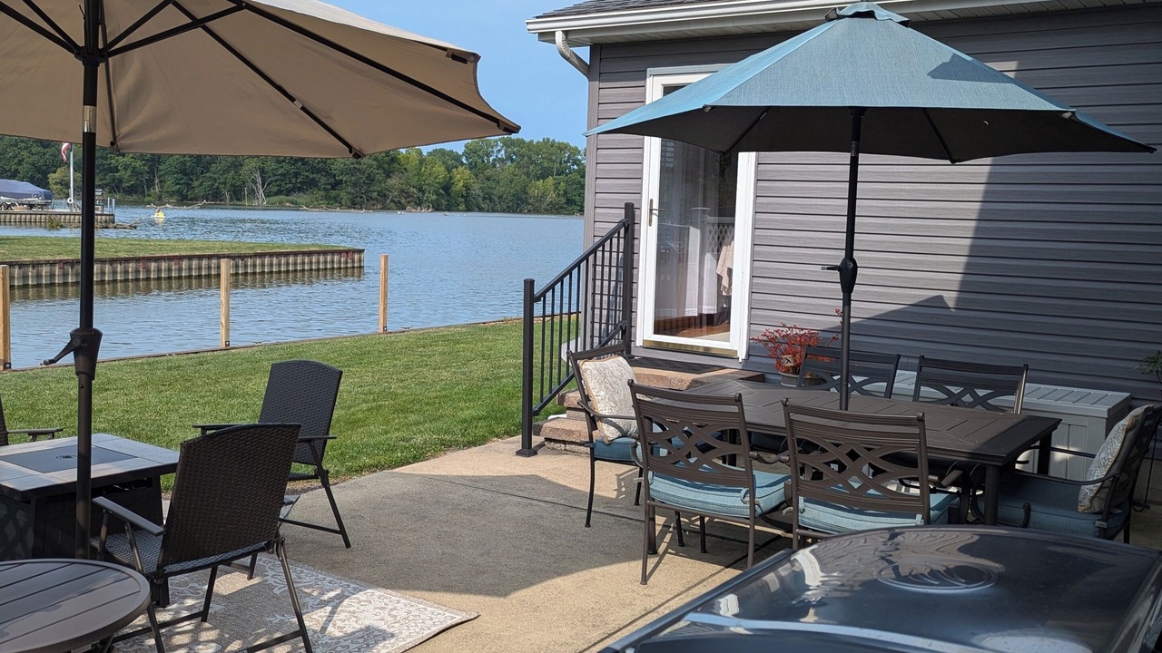 Photo of Outdoor in Huron