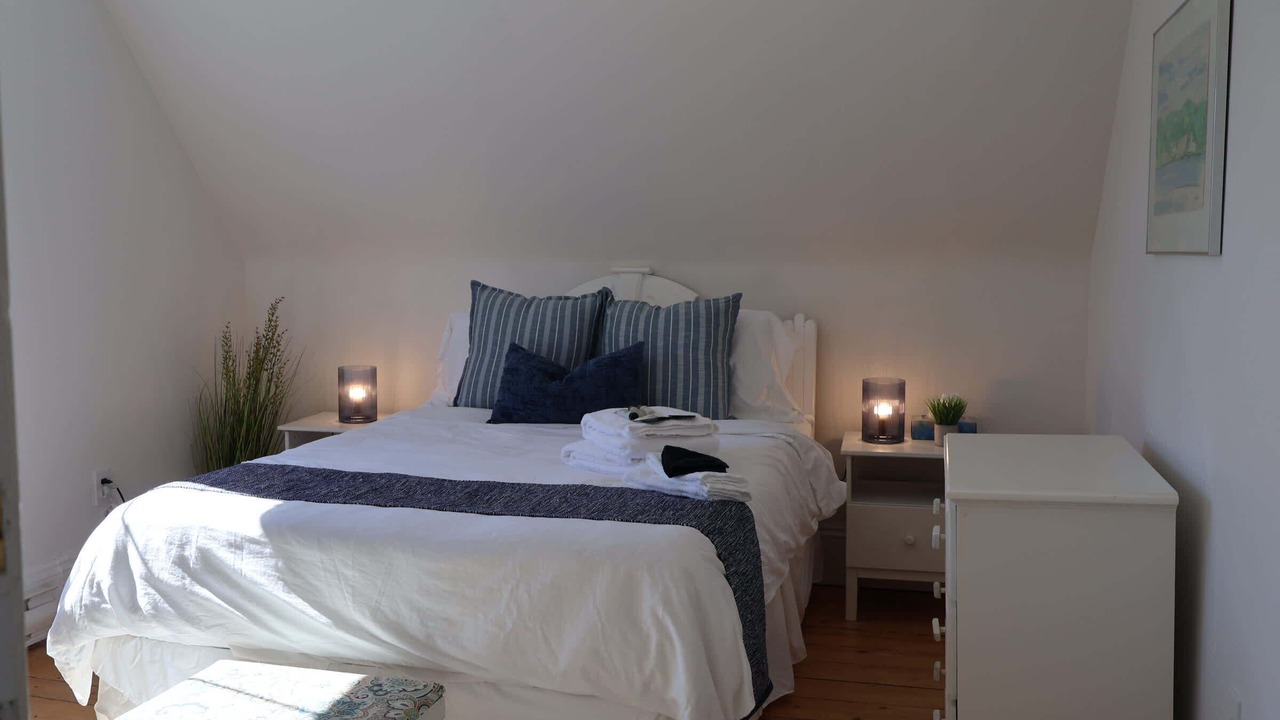 Photo of Bedroom in Victoria