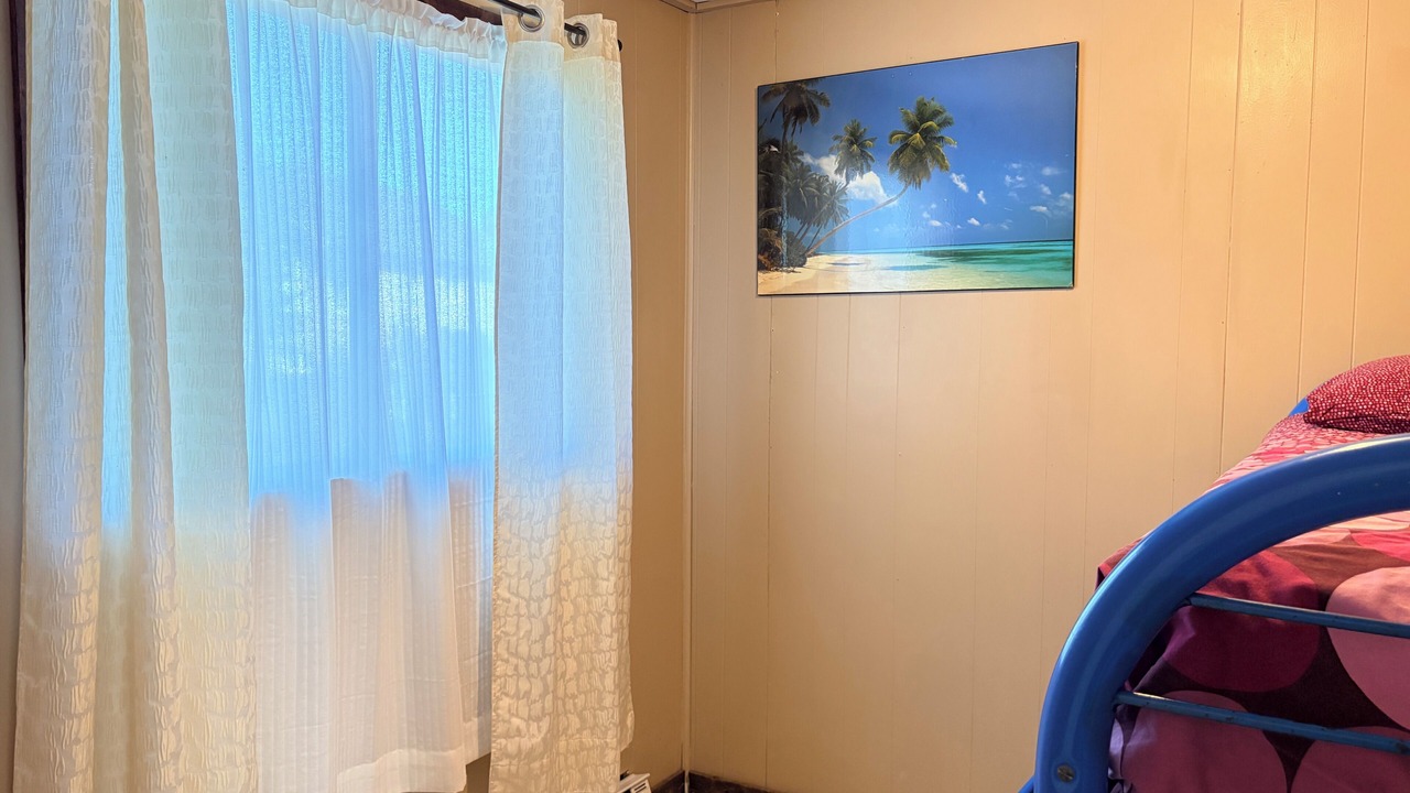 Photo of Bedroom in Wasaga Beach