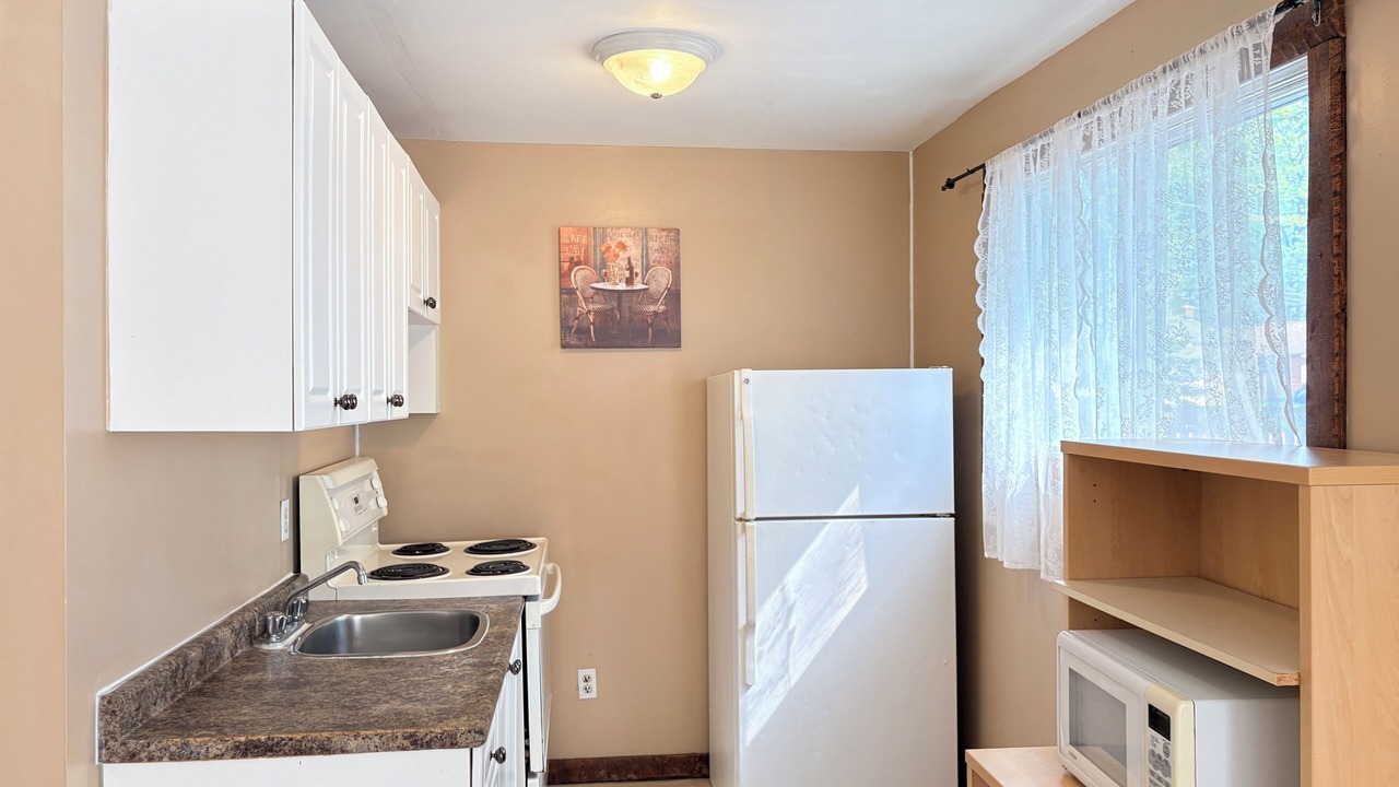 Photo of Kitchen in Wasaga Beach