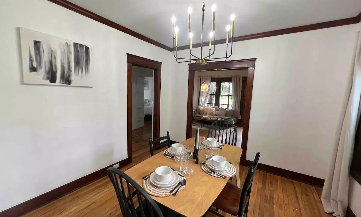 Photo of Livingroom in Lakewood
