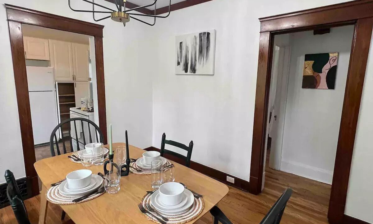 Photo of Livingroom in Lakewood