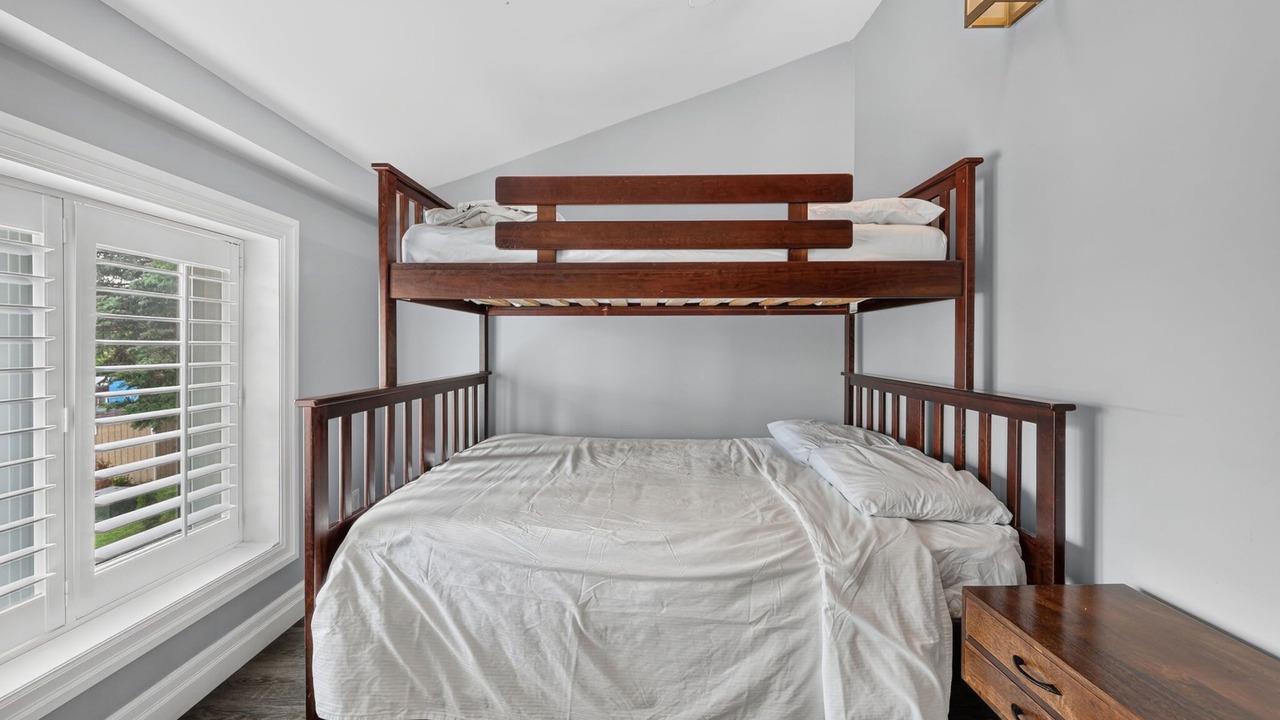 Photo of Bedroom in Collingwood