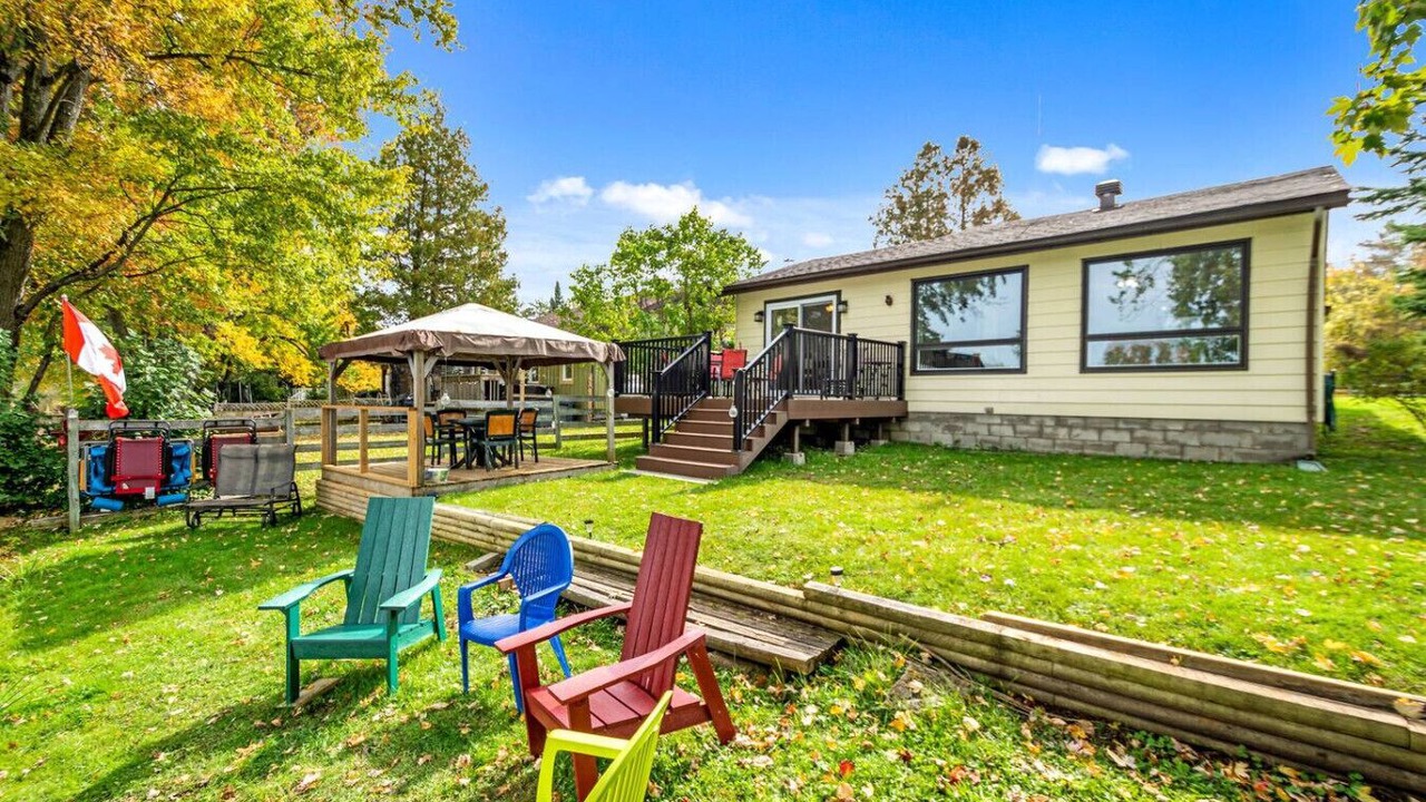Photo of Patio Balcony in Drummond-North Elmsley