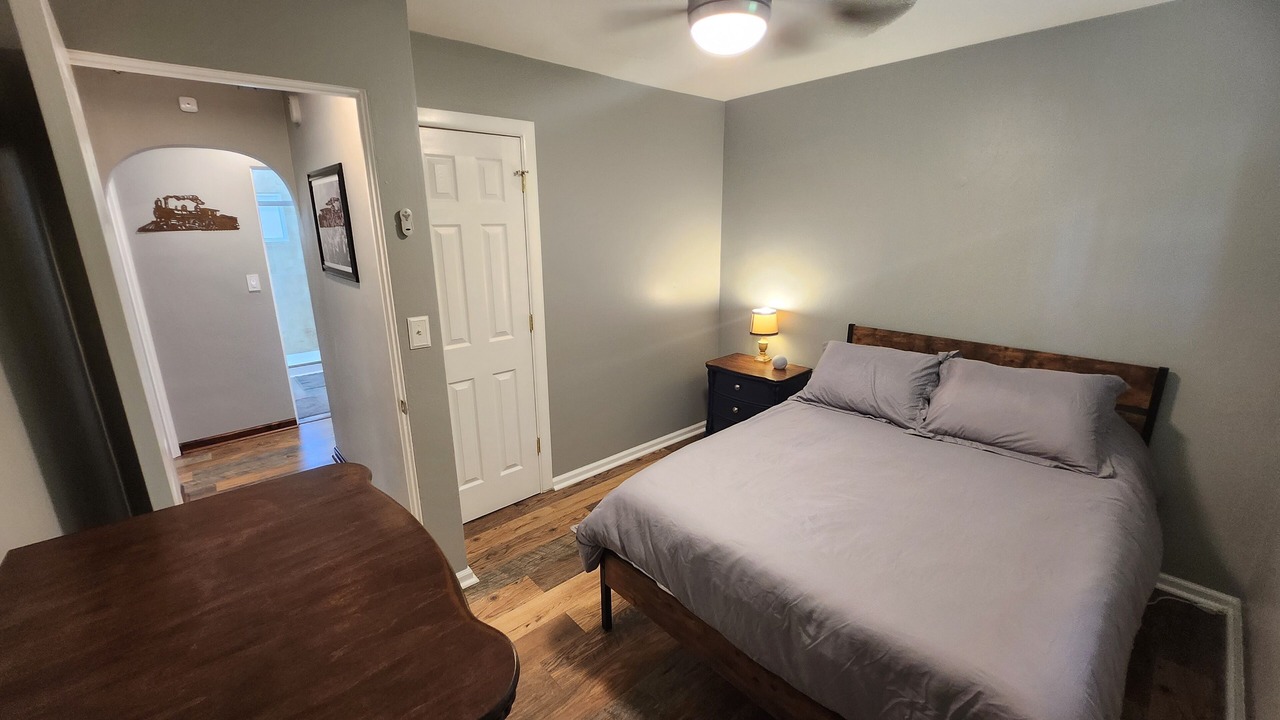 Photo of Bedroom in Youngstown