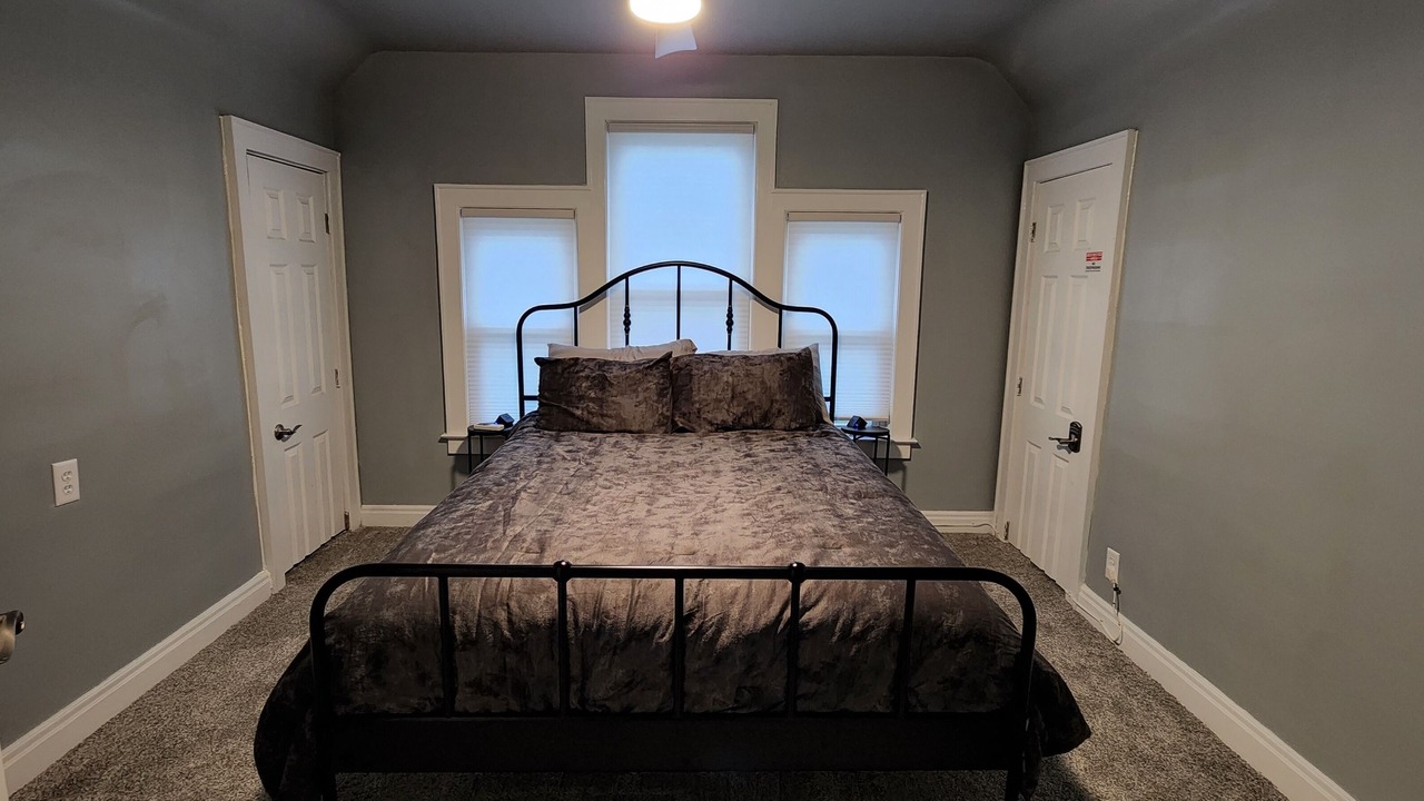 Photo of Bedroom in Sandusky