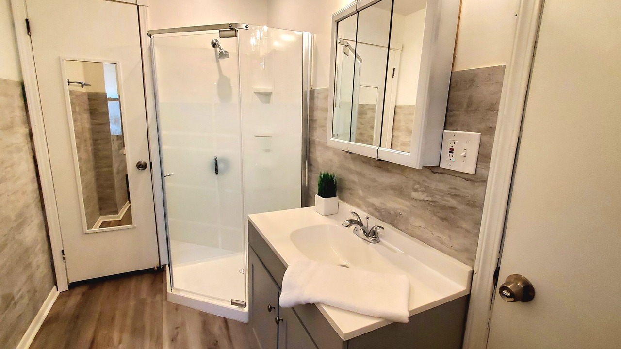 Photo of Bathroom in Euclid