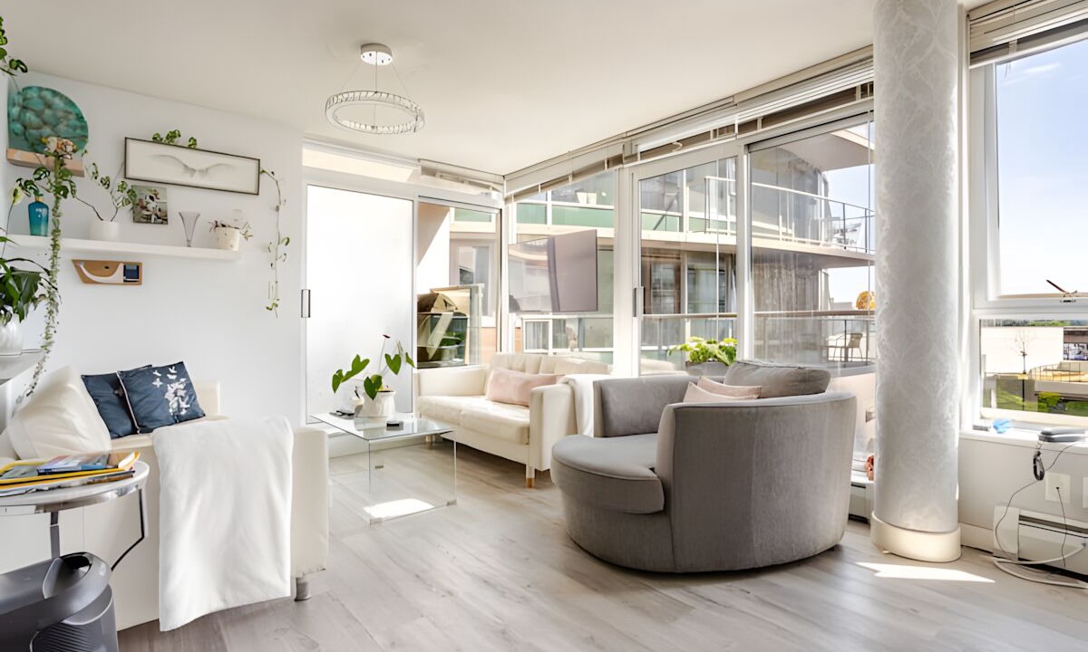 Photo of Livingroom in Gastown