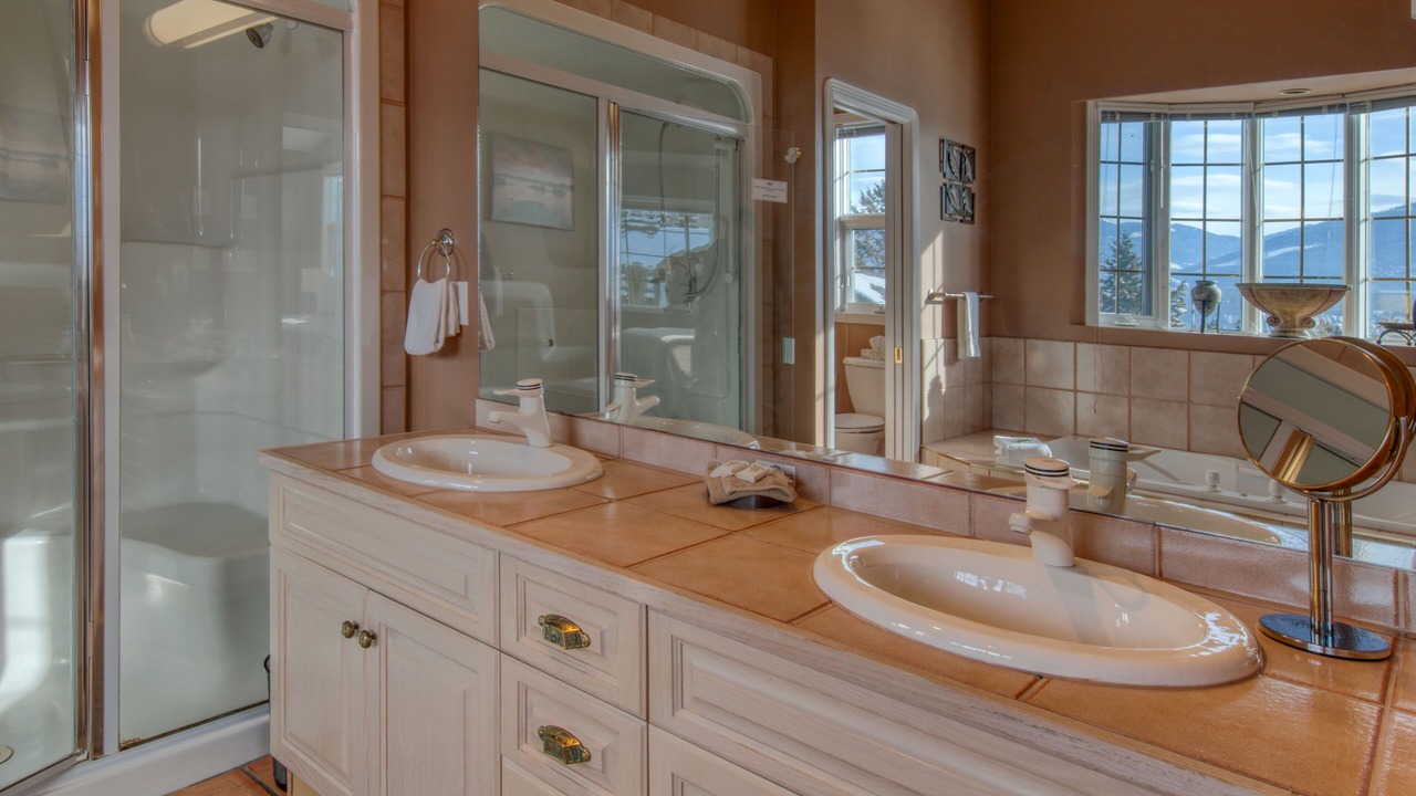 Photo of Bathroom in Windermere