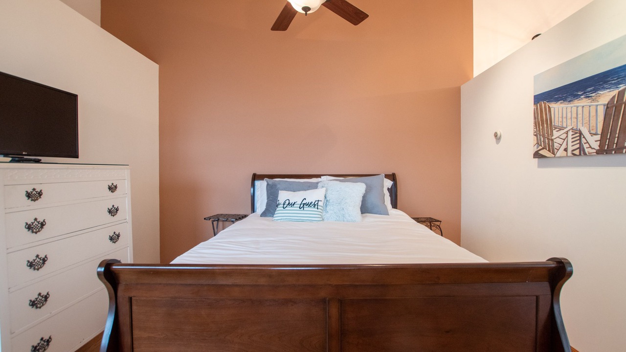 Photo of Bedroom in Town of Varick