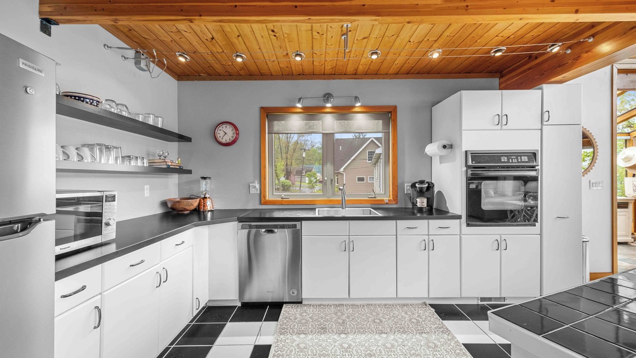 Photo of Kitchen in Honeoye