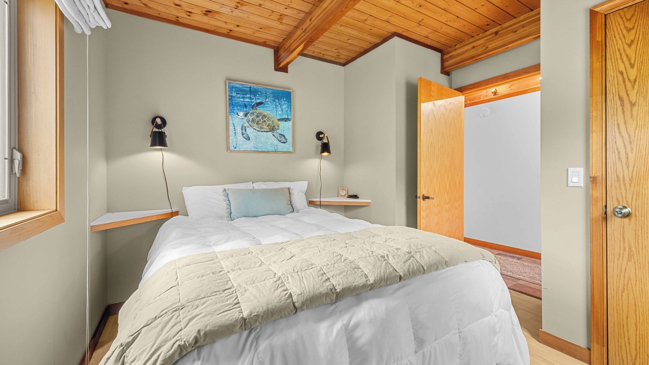 Photo of Bedroom in Honeoye