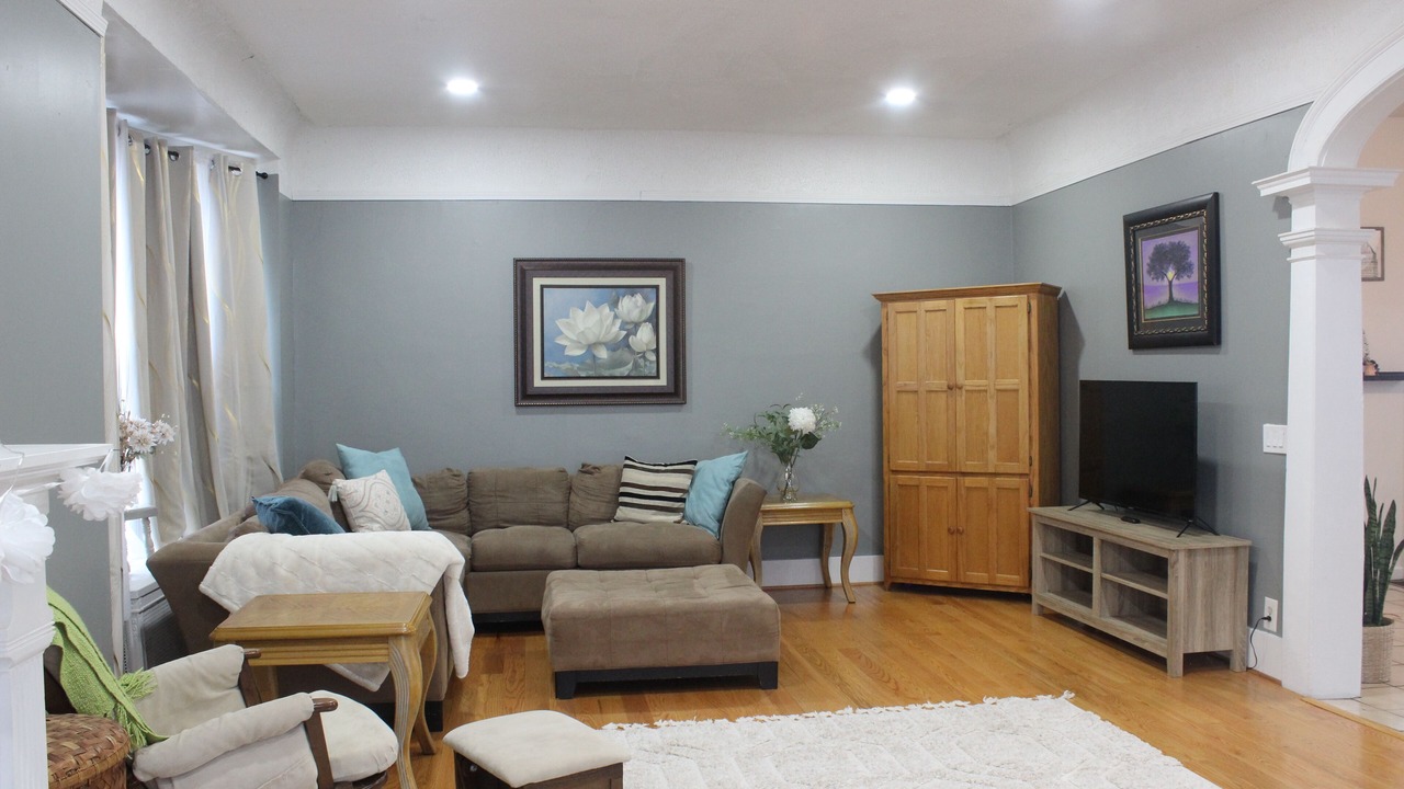 Photo of Livingroom in Rochester