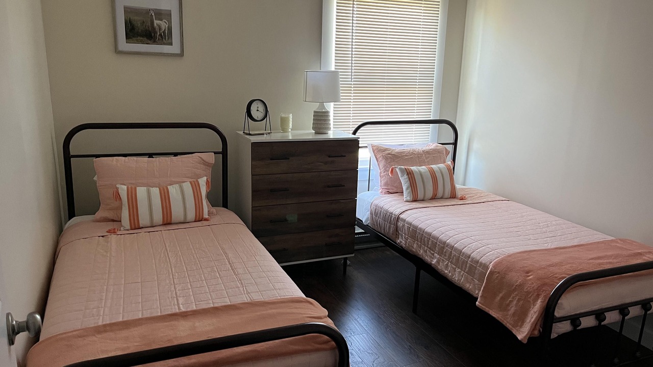 Photo of Bedroom in Lakemont