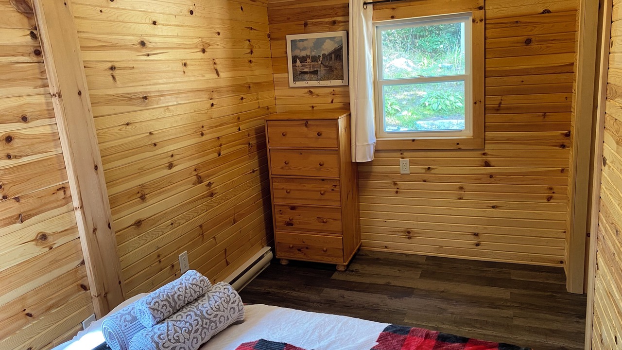 Photo of Bedroom in Dysart et al