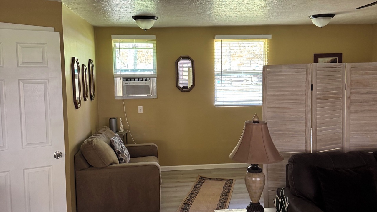 Photo of Livingroom in Ashtabula