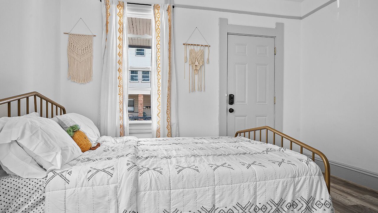 Photo of Bedroom in University Circle