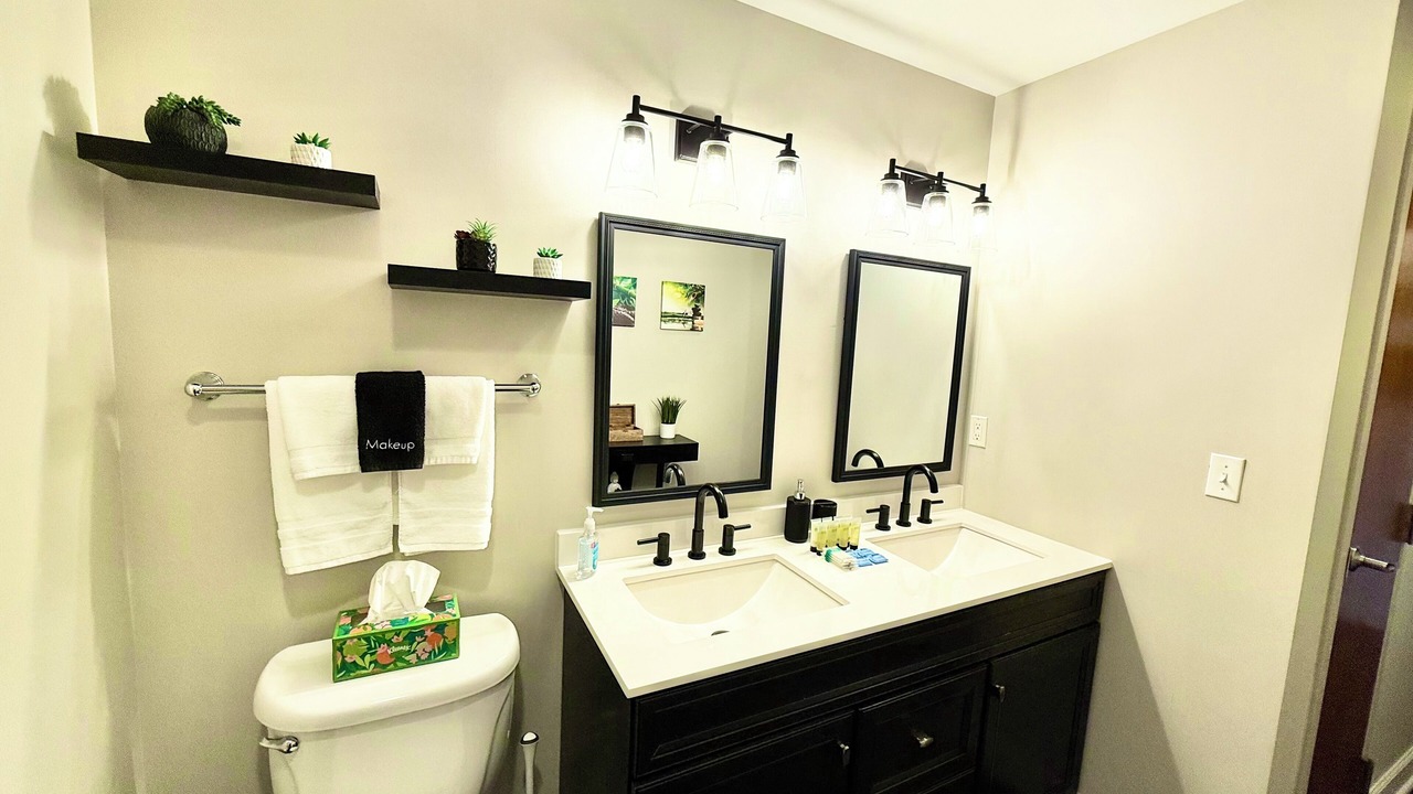 Photo of Bathroom in Sandusky