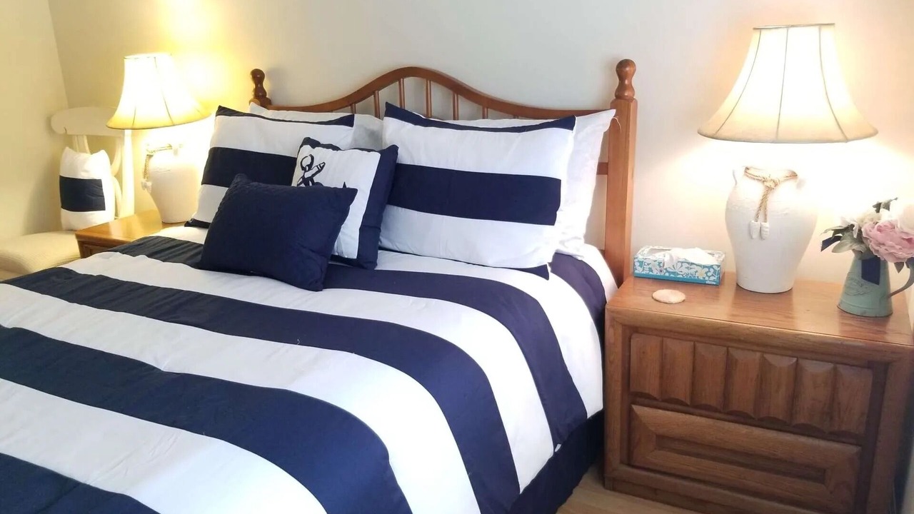 Photo of Bedroom in Port Clinton