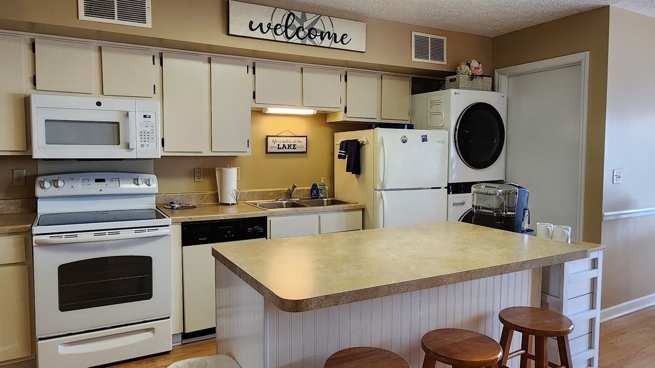 Photo of Kitchen in Port Clinton