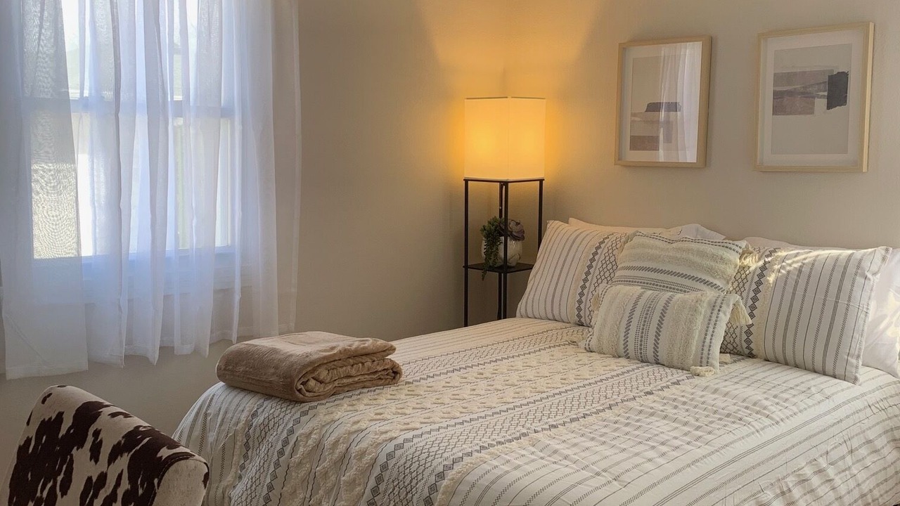 Photo of Bedroom in Seneca Falls