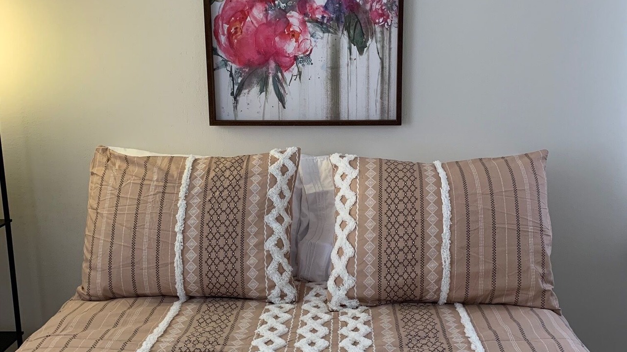 Photo of Bedroom in Seneca Falls