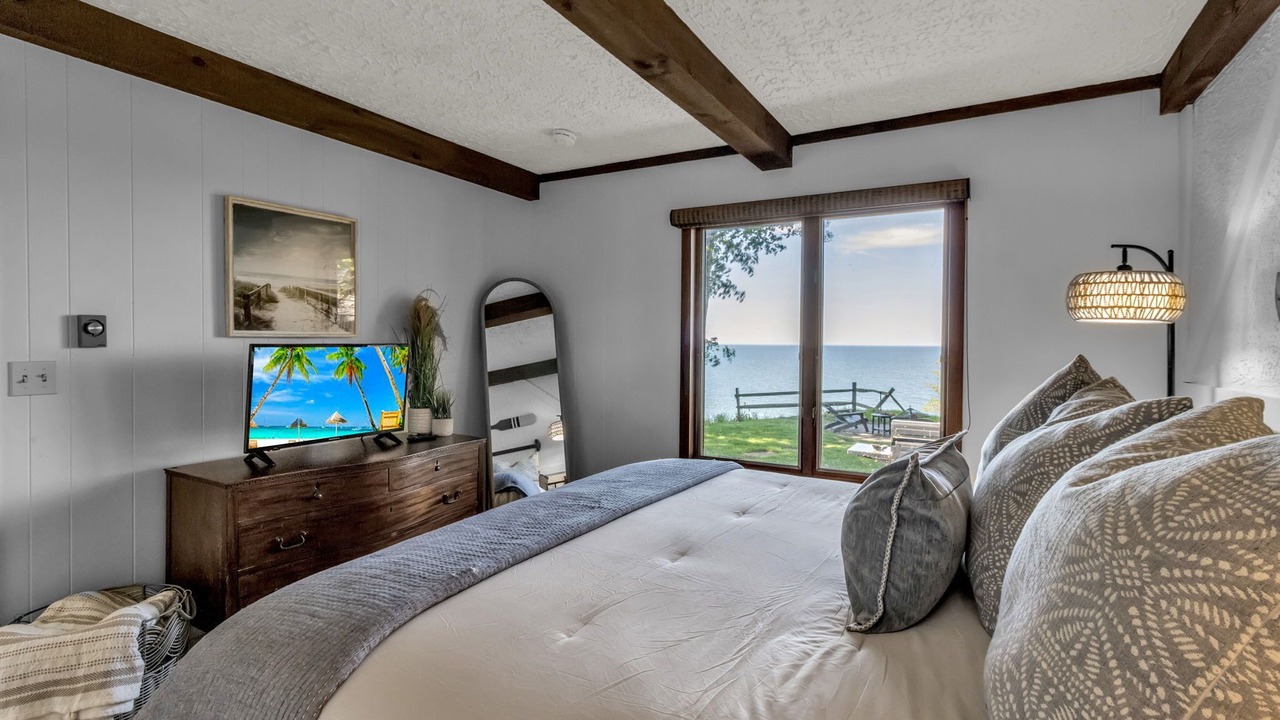 Photo of Bedroom in Olcott