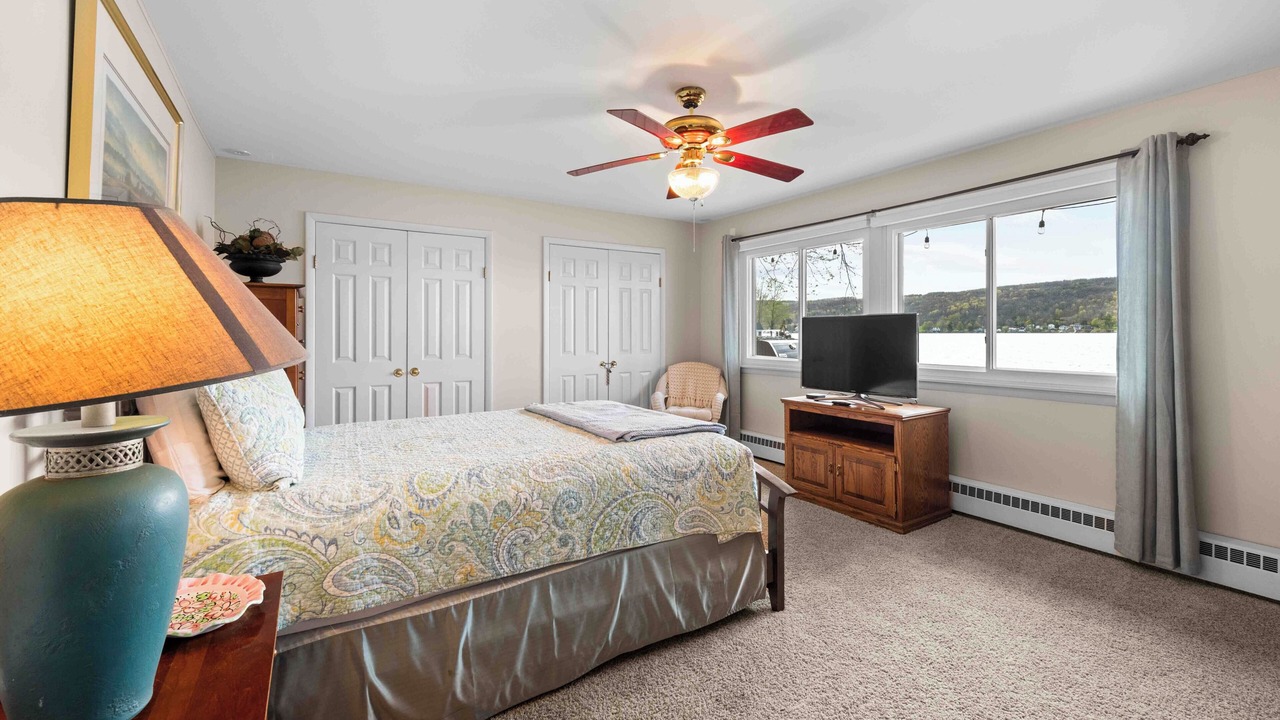 Photo of Bedroom in Honeoye