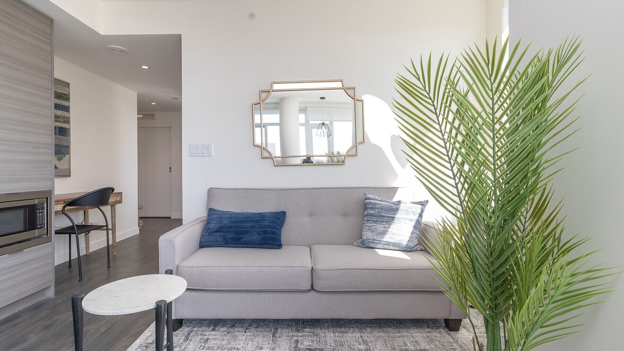 Photo of Livingroom in Downtown Victoria