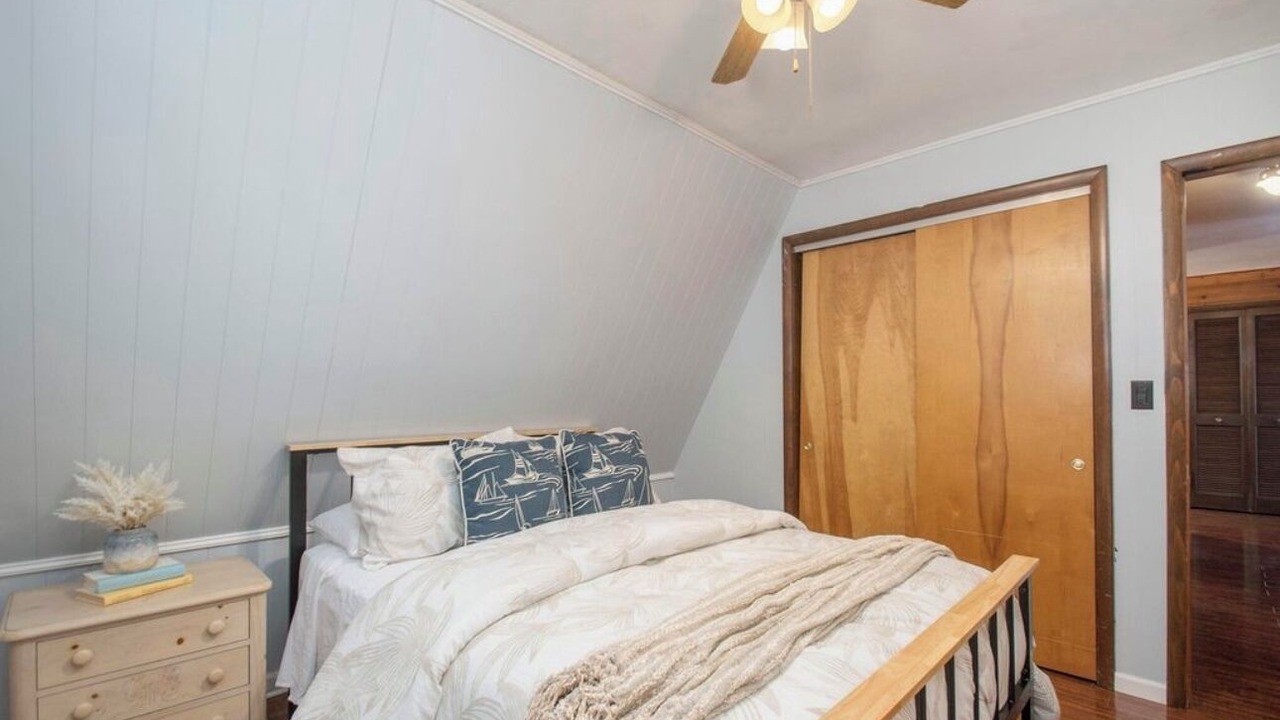 Photo of Bedroom in Lake Michigan Beach