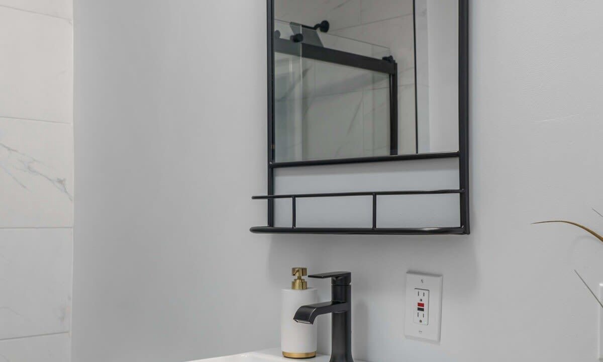 Photo of Bathroom in Sylvan Lake