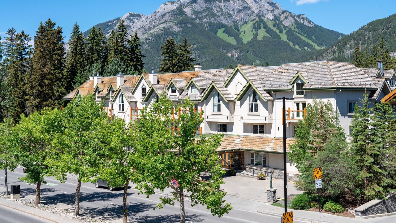 Photo of Outdoor in Banff