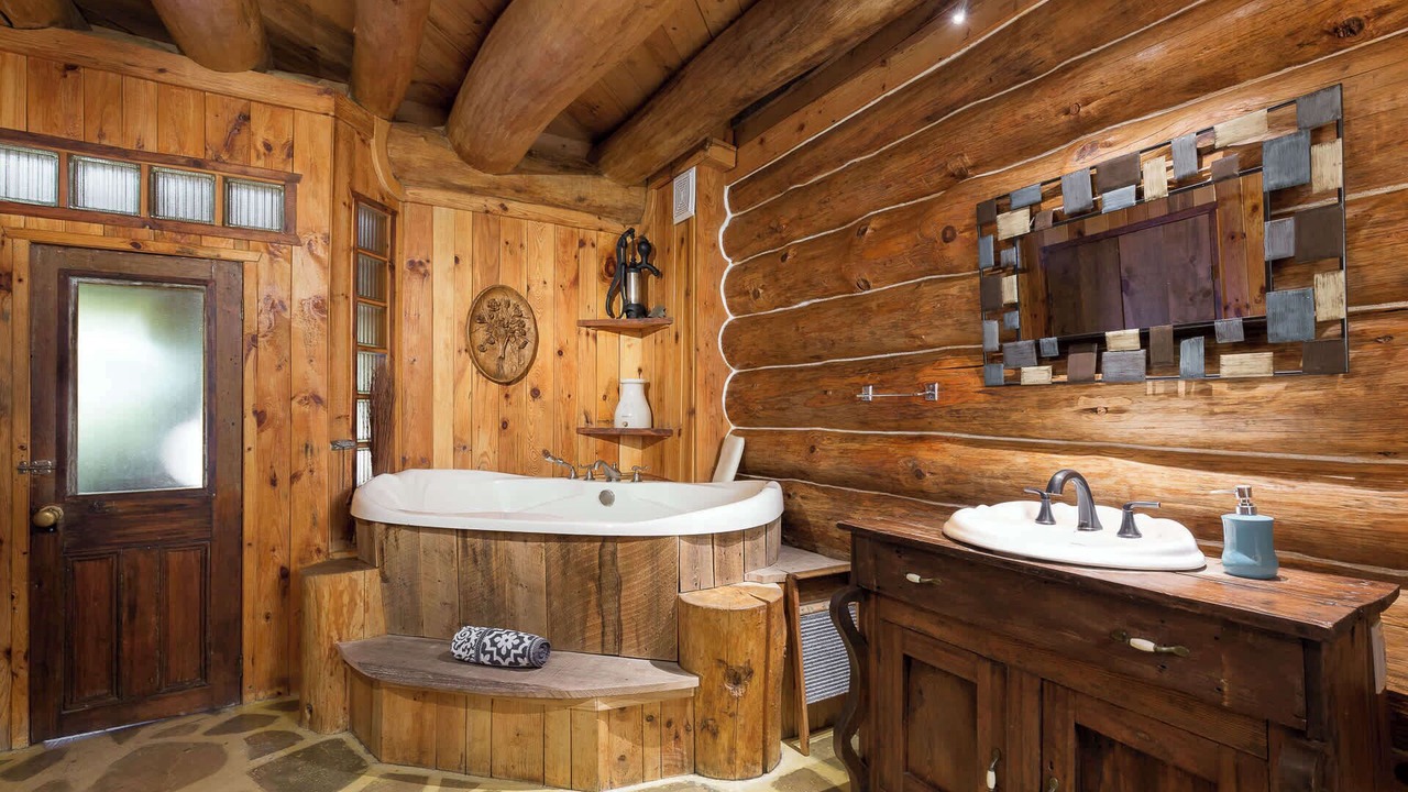 Photo of Bathroom in Sainte-Beatrix