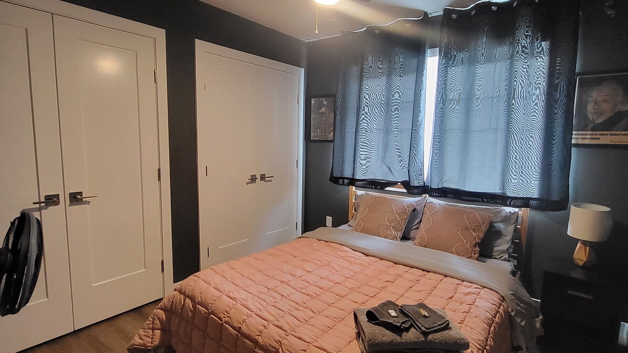 Photo of Bedroom in Sylvan Lake