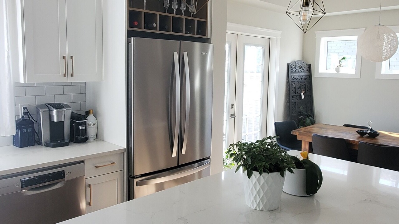 Photo of Kitchen in Sylvan Lake