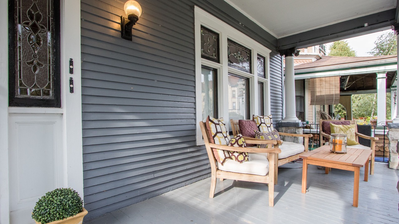 Photo of Patio Balcony in Downtown Buffalo