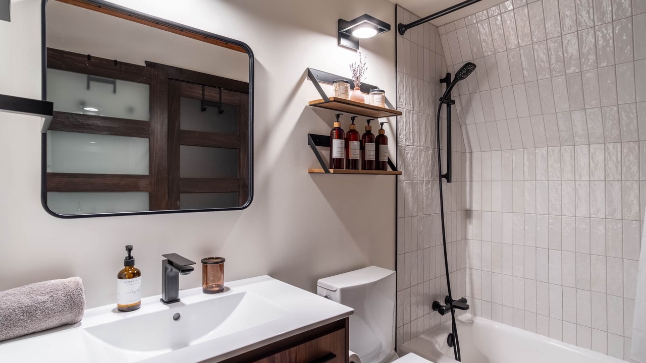 Photo of Bathroom in Orford