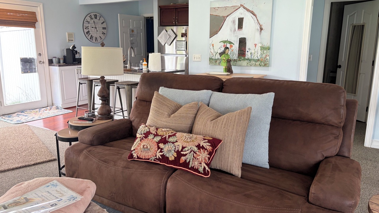 Photo of Livingroom in Fremont
